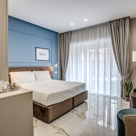 The Oasis Hotel Napoli Bagian luar foto