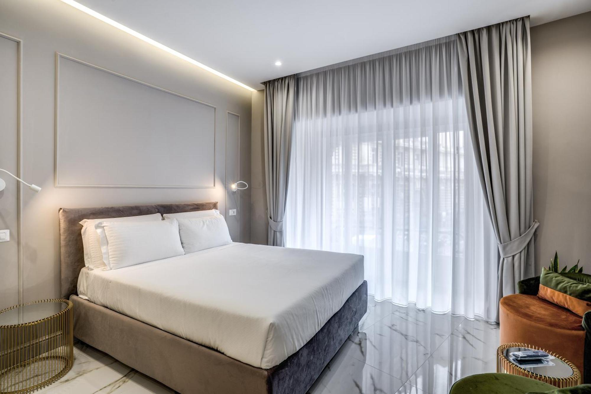 The Oasis Hotel Napoli Bagian luar foto