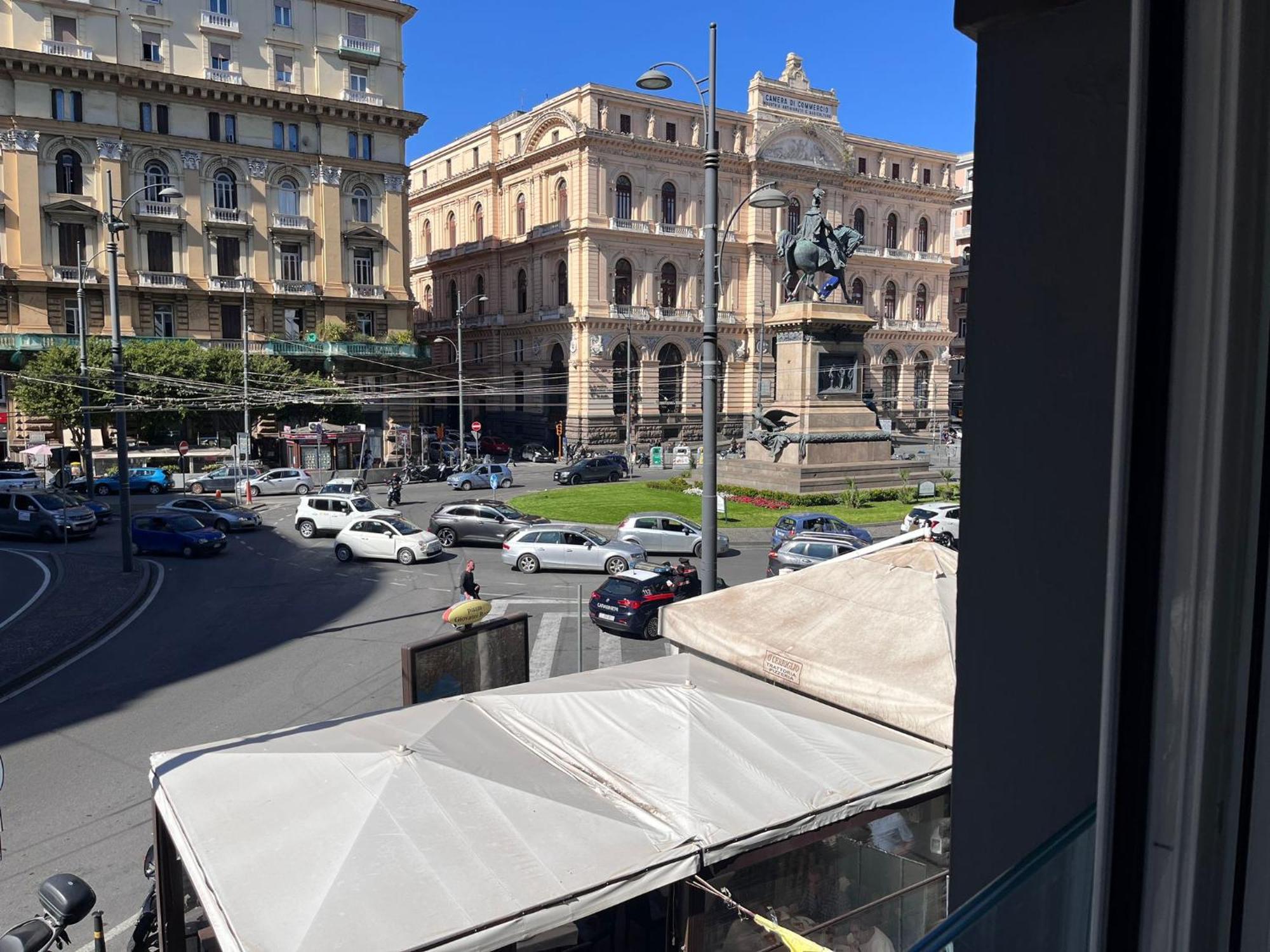 The Oasis Hotel Napoli Bagian luar foto